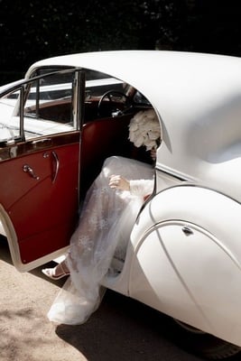 bride arrival