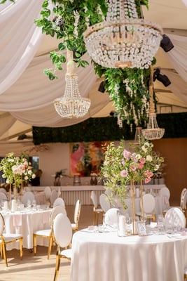 chandelier wedding